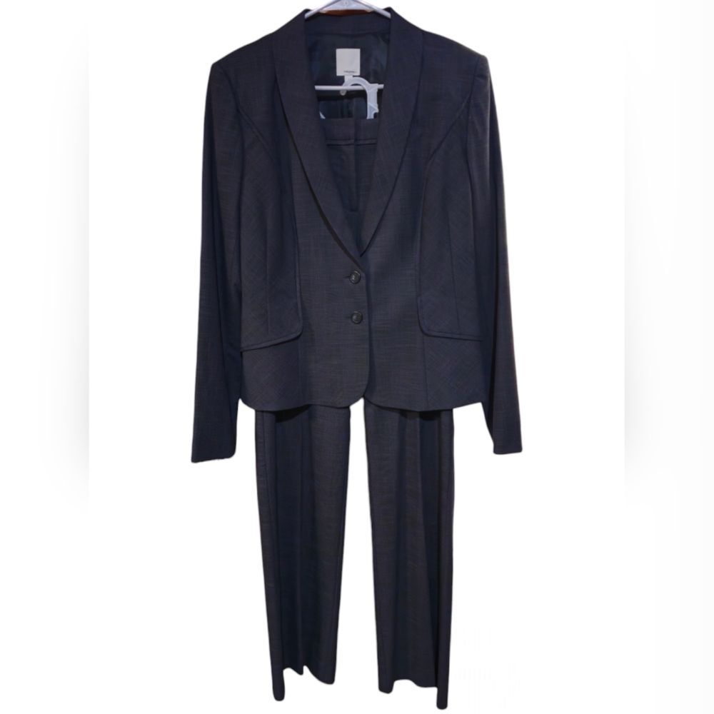 Halogen Suit Set Womens Size 10 2-Piece Career Blazer Jacket Size 6 Pants Grey
